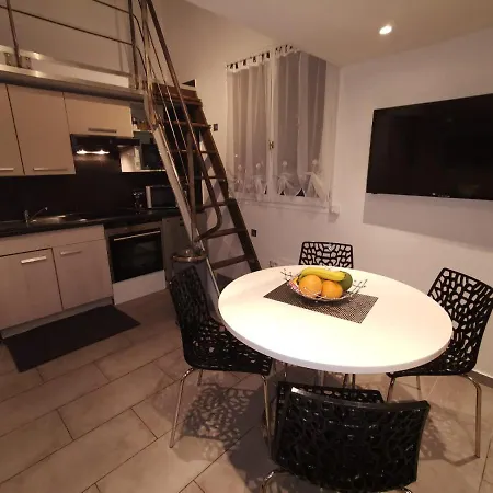 公寓 Duplex 3 Pieces 4 Couchages Au Suquet A 2 Mn A Pied Du Port De Cannes, Du Centre, De La Et Du Palais Des Festival *