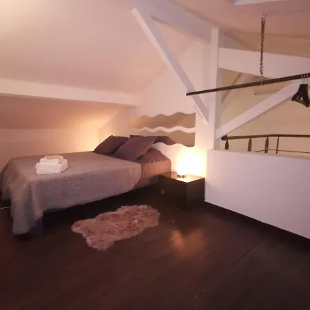 Duplex Du Suquet: Port-side Retreat Apartment *