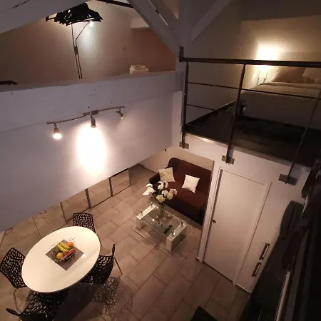 Διαμέρισμα Duplex 3 Pieces 4 Couchages Au Suquet A 2 Mn A Pied Du Port De Cannes, Du Centre, De La Et Du Palais Des Festival